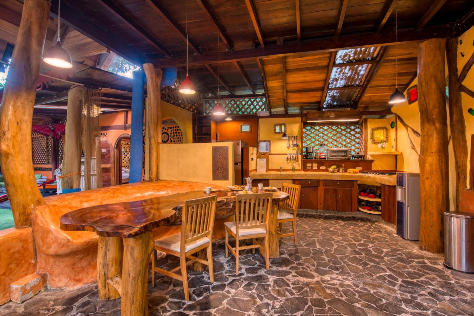 Tree House Beachfront Lodge Puerto Viejo de Talamanca Dış mekan fotoğraf