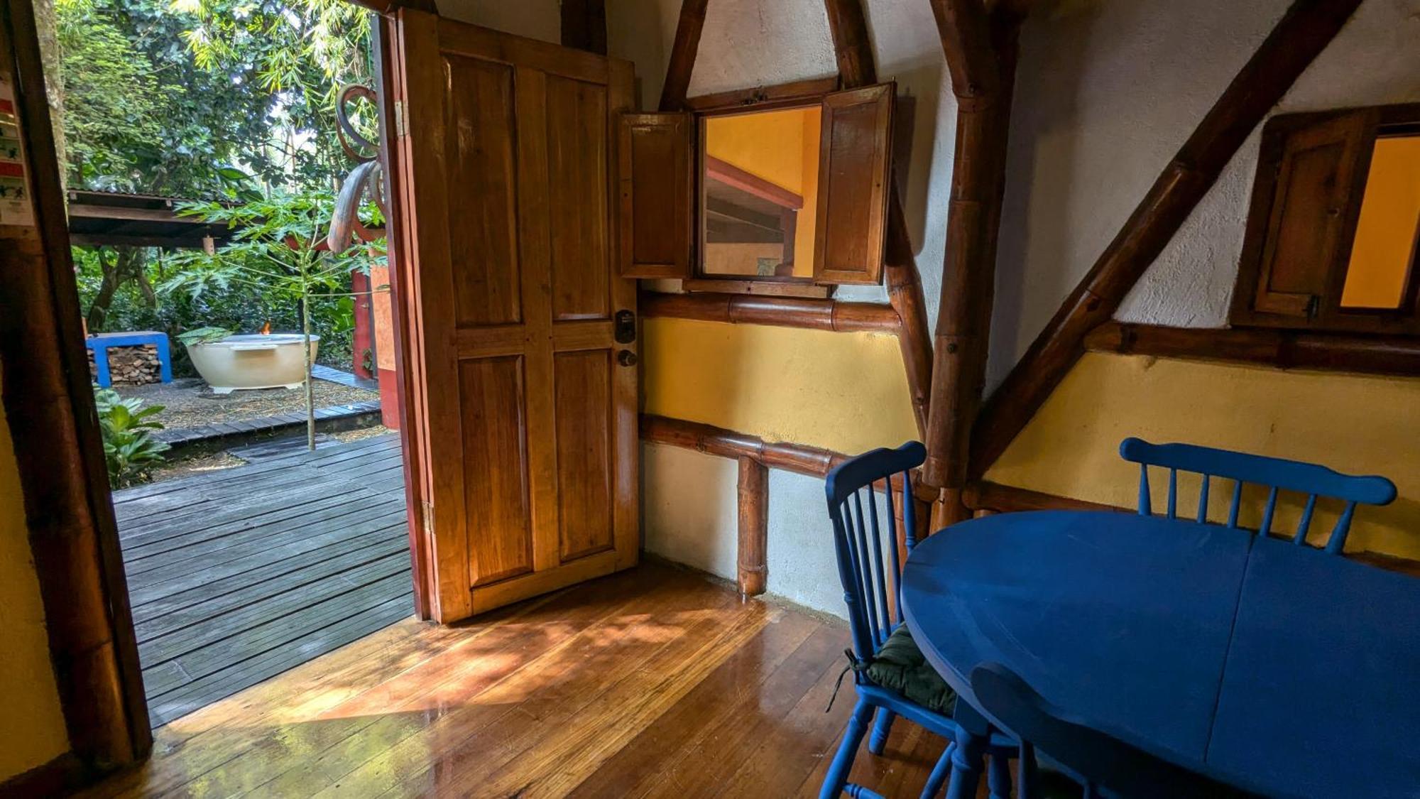 Tree House Beachfront Lodge Puerto Viejo de Talamanca Dış mekan fotoğraf