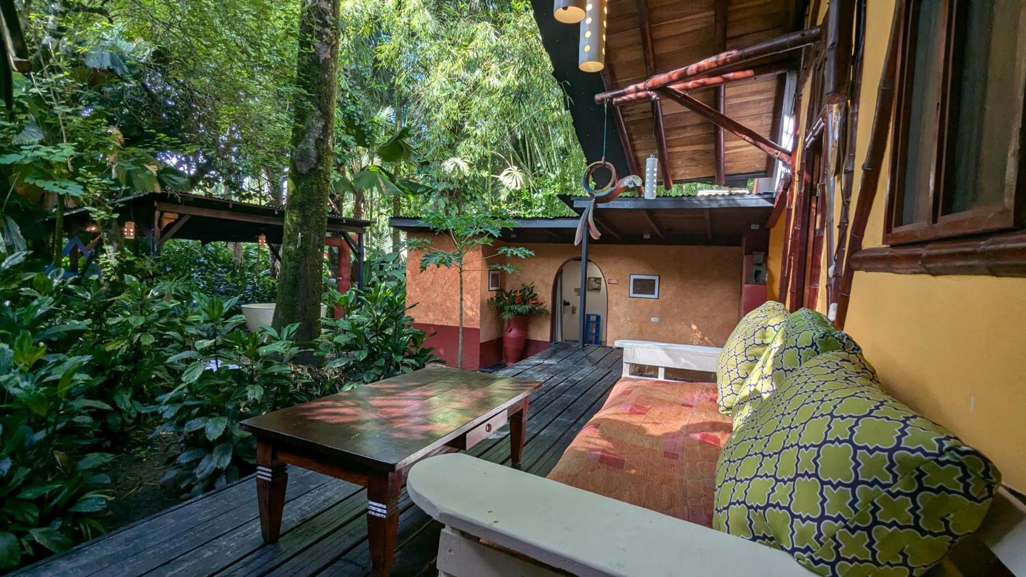 Tree House Beachfront Lodge Puerto Viejo de Talamanca Dış mekan fotoğraf